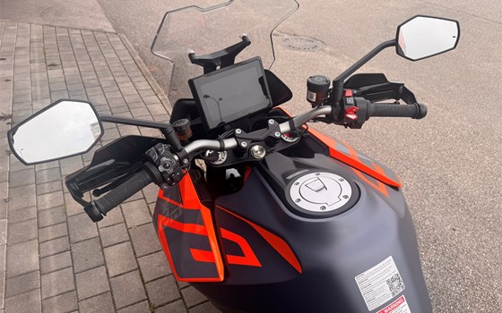 Gebrauchtmotorrad KTM 1290 Super Duke GT - Bild 6