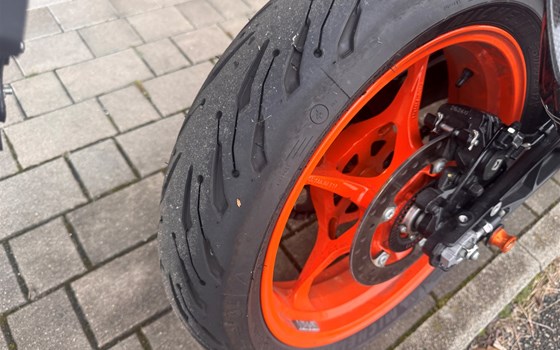 Gebrauchtmotorrad KTM RC 125 - Bild 6