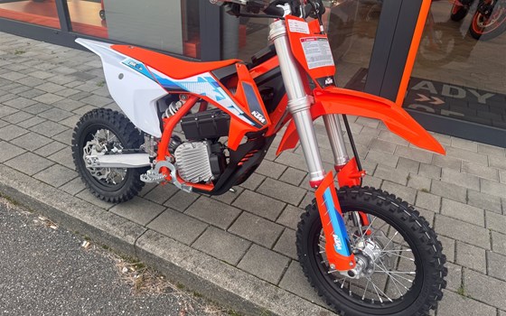 Neufahrzeug KTM SX-E 5 - Bild 1