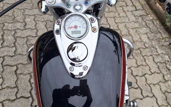 Gebrauchtmotorrad Honda VT 750 Shadow - Bild 8