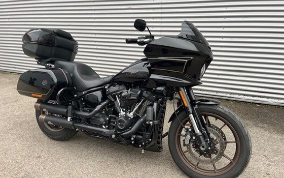 Gebrauchtmotorrad Harley-Davidson Softail Low Rider ST - Bild 4