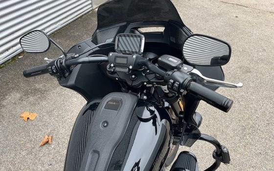 Gebrauchtmotorrad Harley-Davidson Softail Low Rider ST - Bild 5