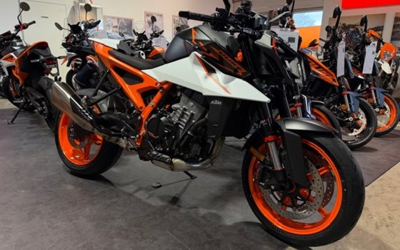 Neufahrzeug KTM 990 Duke R - Bild 2