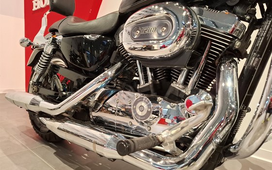 Gebrauchtmotorrad Harley-Davidson Sportster XL 1200 - Bild 4
