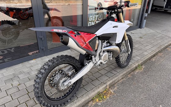 Gebrauchtmotorrad Fantic XX 250 - Bild 3