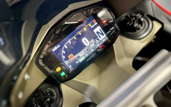 Gebrauchtmotorrad Ducati 1199 Panigale S - Bild 12