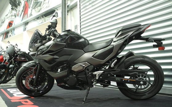 Gebrauchtmotorrad Kawasaki Z7 Hybrid - Bild 2
