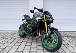 Neumotorrad Kawasaki Z900 SE