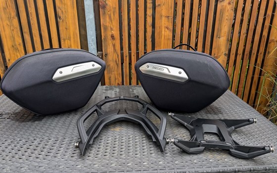 Gebrauchtmotorrad Ducati Hypermotard 939 SP - Bild 21