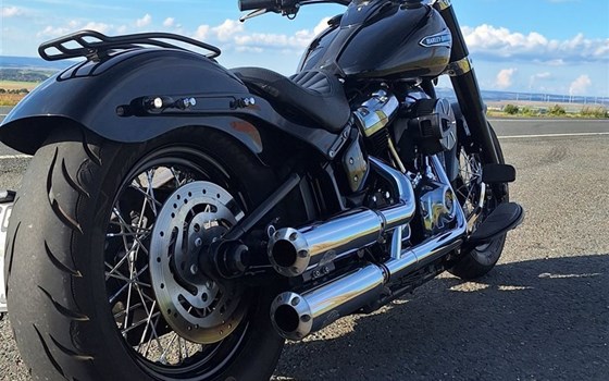 Gebrauchtmotorrad Harley-Davidson Softail Slim FLSL - Bild 13