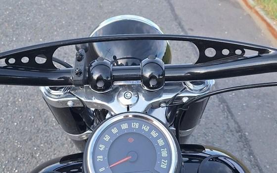 Gebrauchtmotorrad Harley-Davidson Softail Slim FLSL - Bild 5