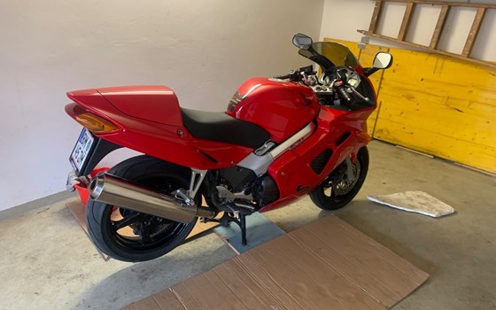 Gebrauchtmotorrad Honda VFR 800 F - Bild 4