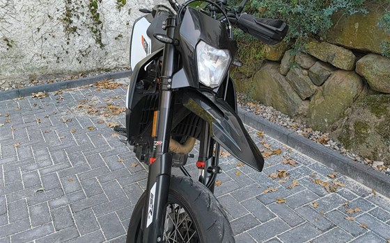 Gebrauchtmotorrad KTM 690 SMC R - Bild 2