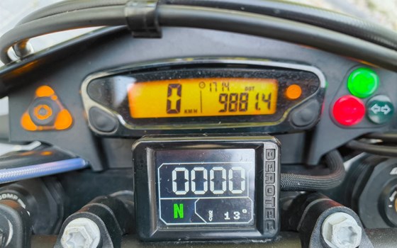 Gebrauchtmotorrad KTM 690 SMC R - Bild 6