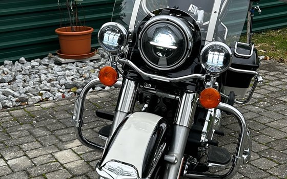 Gebrauchtmotorrad Harley-Davidson Road King Police FLHP - Bild 5