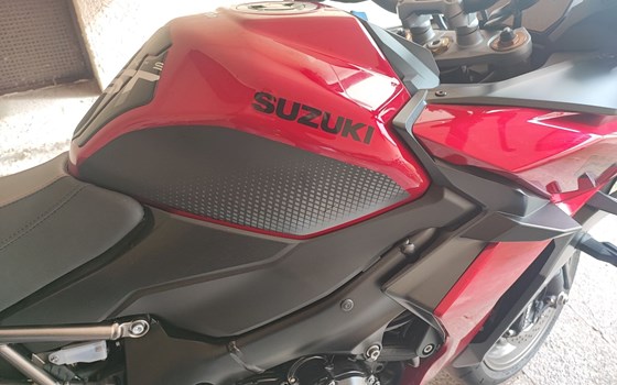 Gebrauchtmotorrad Suzuki GSX-S1000GT - Bild 6