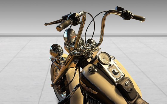 Motorrad Occasion Harley-Davidson Softail Deluxe FLDE - Bild 4