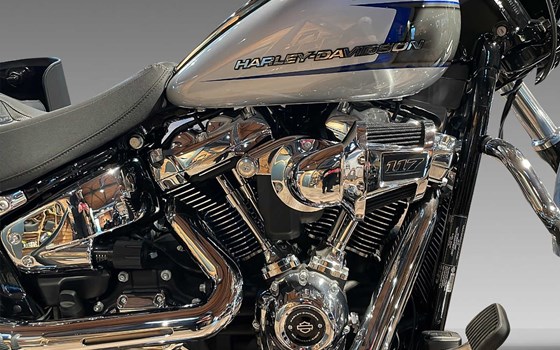 Motorrad Occasion Harley-Davidson Softail Breakout 117 - Bild 9