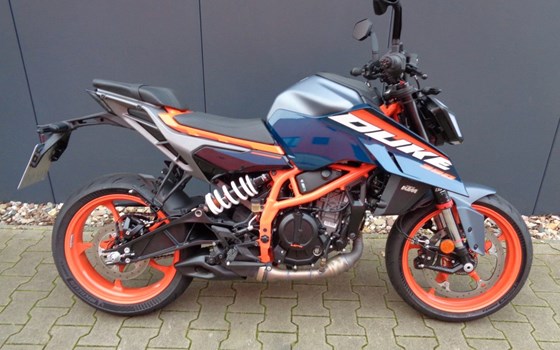 Gebrauchtmotorrad KTM 390 Duke - Bild 1