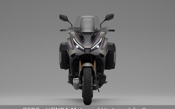 Gebrauchtmotorrad Honda NT1100 DCT Electronic Suspension - Bild 4