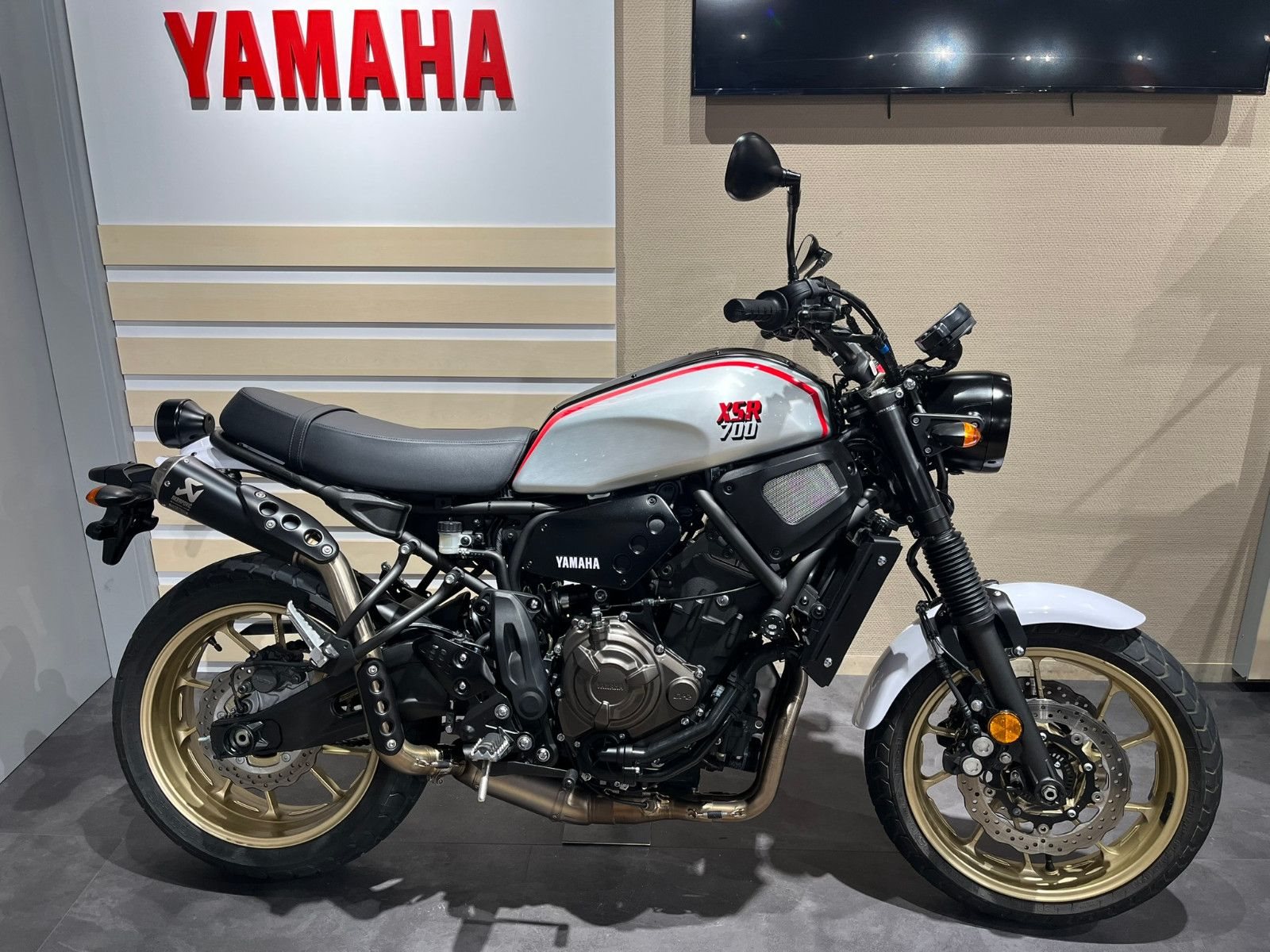 Yamaha XSR700 XTribute