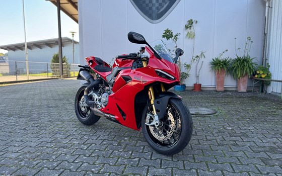 Gebrauchtmotorrad Ducati Panigale V2 S - Bild 1