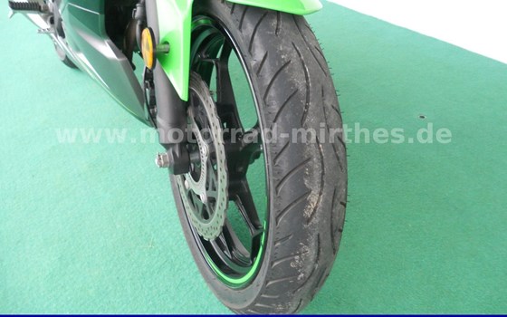 Gebrauchtmotorrad Kawasaki Ninja 125 - Bild 4
