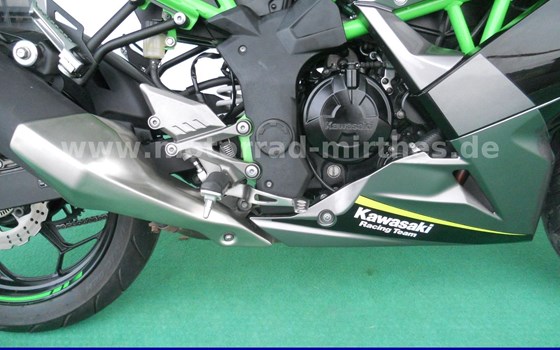 Gebrauchtmotorrad Kawasaki Ninja 125 - Bild 7