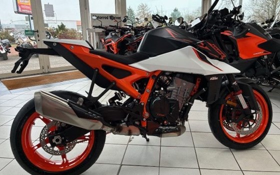 Neufahrzeug KTM 990 Duke R - Bild 1