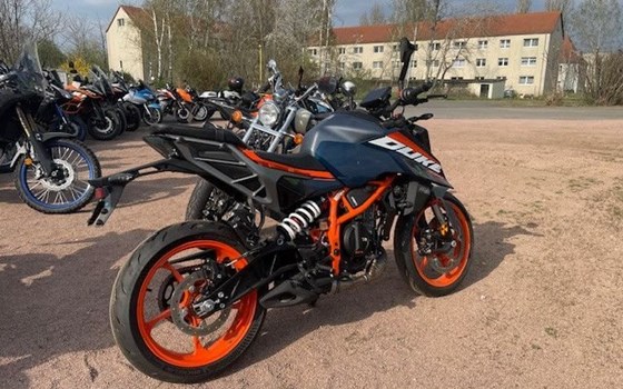 Gebrauchtmotorrad KTM 390 Duke - Bild 2