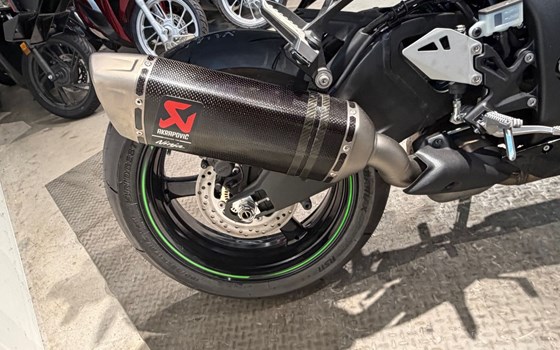Neufahrzeug Kawasaki Ninja ZX-10R - Bild 11