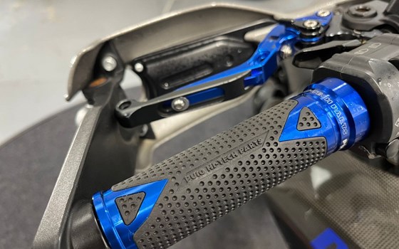 Gebrauchtmotorrad Ducati Hypermotard 796 - Bild 8