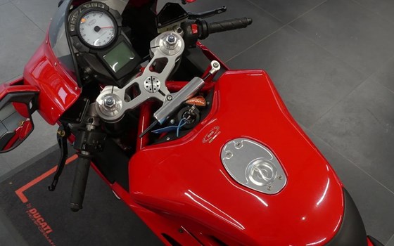 Gebrauchtmotorrad Ducati 999 - Bild 9