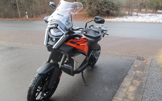 Neufahrzeug KTM 1390 Super Adventure S EVO - Bild 5