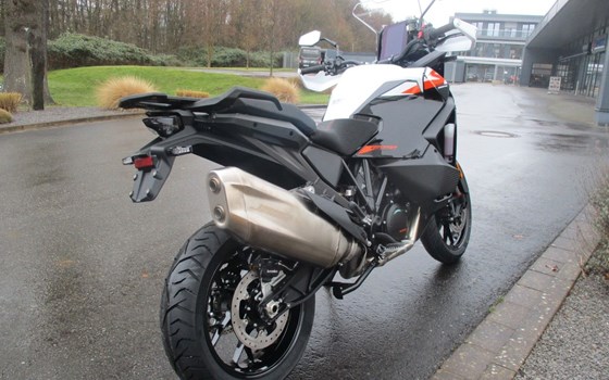 Neufahrzeug KTM 1390 Super Adventure S EVO - Bild 6