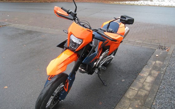 Neufahrzeug KTM 690 SMC R - Bild 5