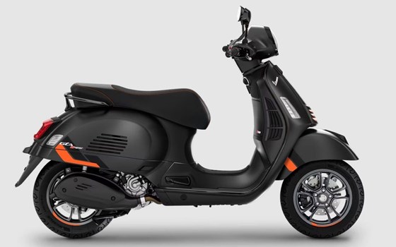 Neufahrzeug Vespa GTS Super Sport - Bild 1