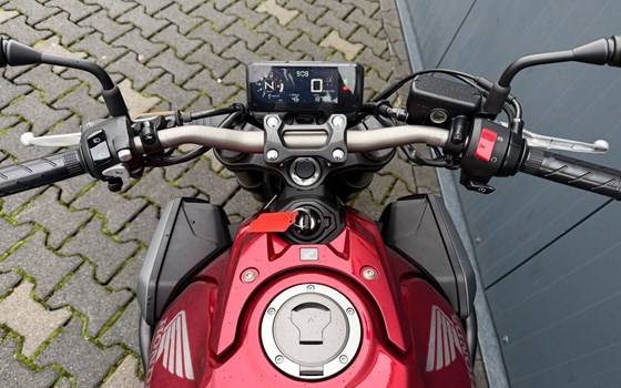 Gebrauchtmotorrad Honda CB650R - Bild 4