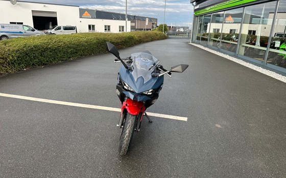 Neufahrzeug Kawasaki Ninja 500 SE - Bild 2