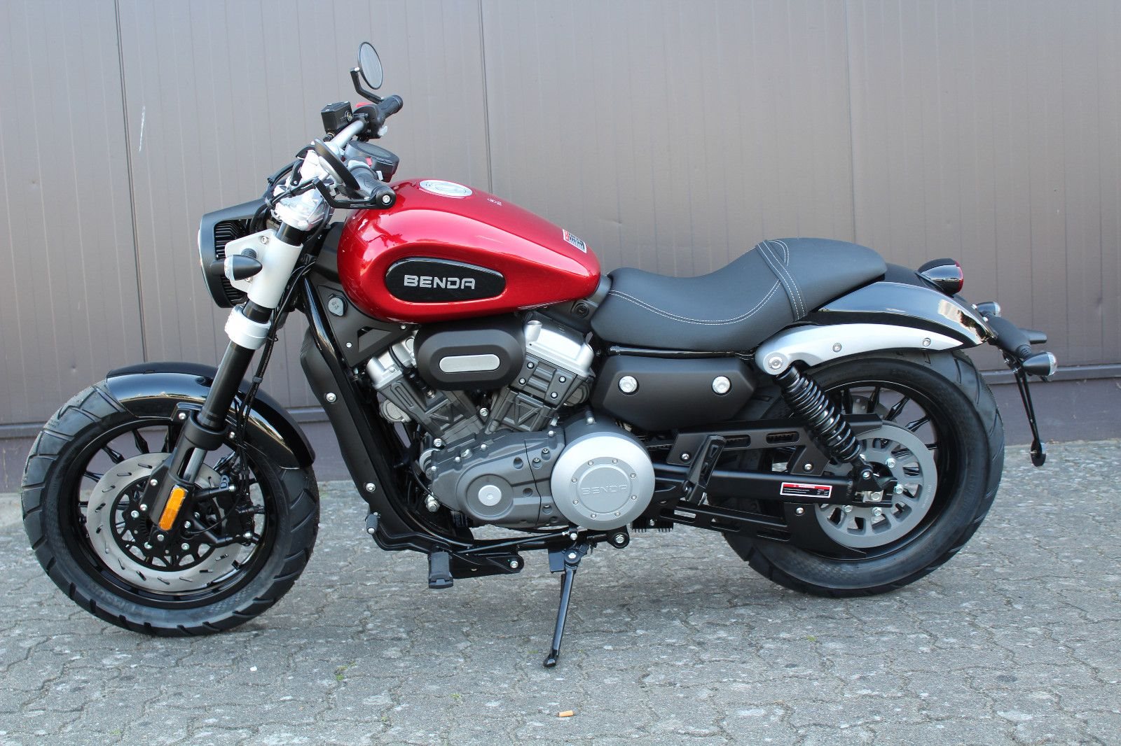 Benda Chinchilla 125 