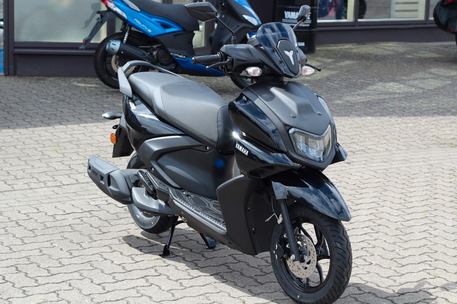 Yamaha RayZR 