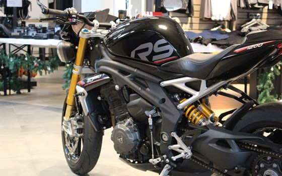 Gebrauchtmotorrad Triumph Speed Triple 1200 RS - Bild 5