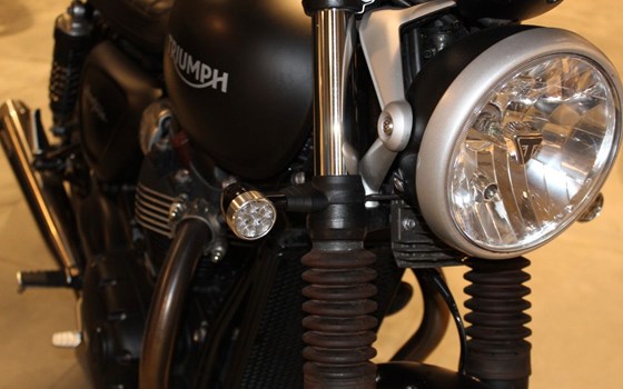 Gebrauchtmotorrad Triumph Street Twin - Bild 5