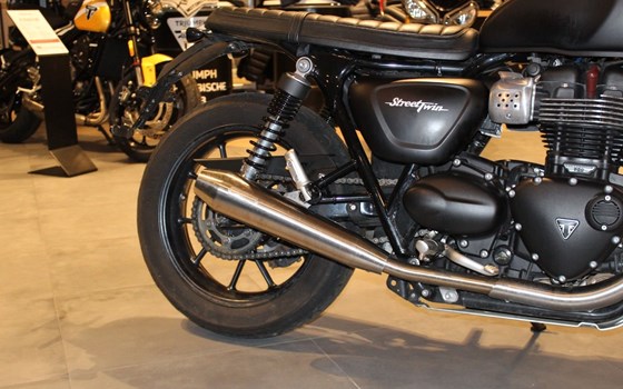Gebrauchtmotorrad Triumph Street Twin - Bild 7