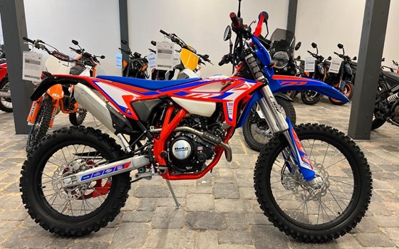 Neufahrzeug Beta RR Enduro 4T 125 LC - Bild 1