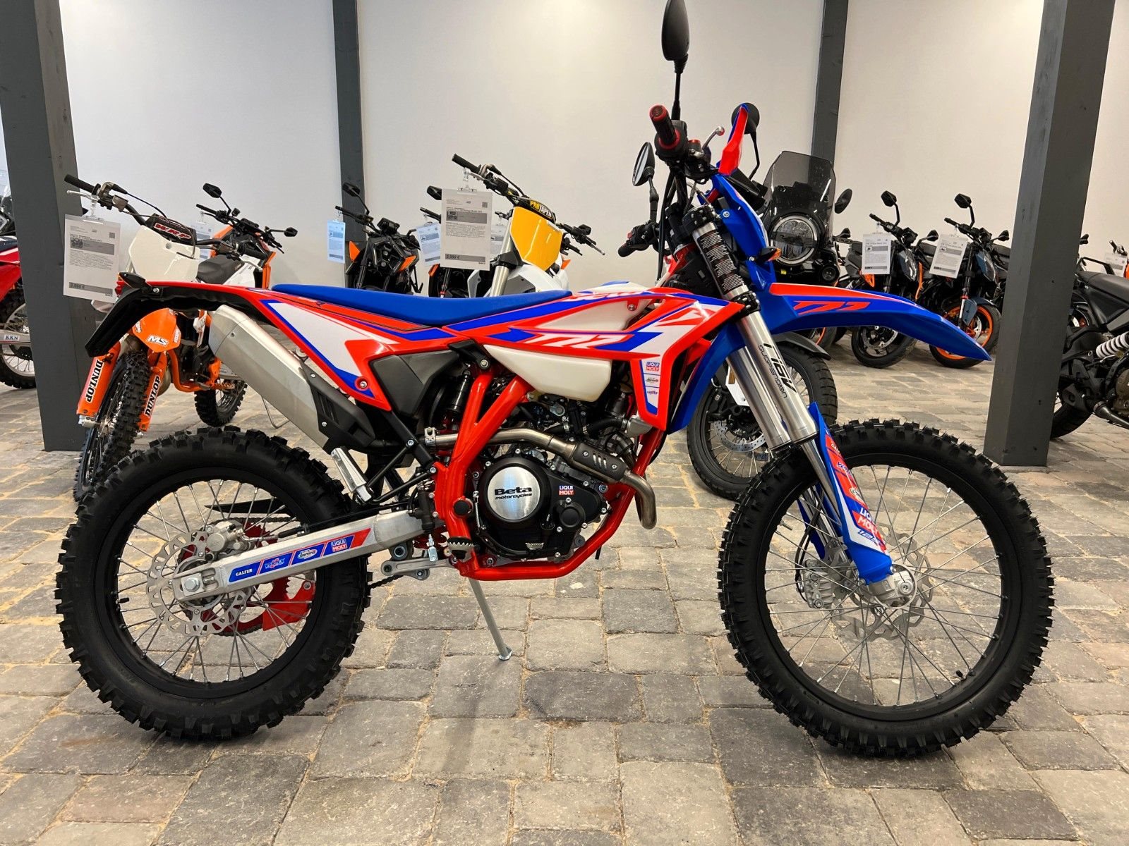 Beta RR Enduro 4T 125 LC 