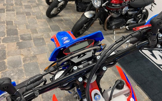 Neufahrzeug Beta RR Enduro 4T 125 LC - Bild 7