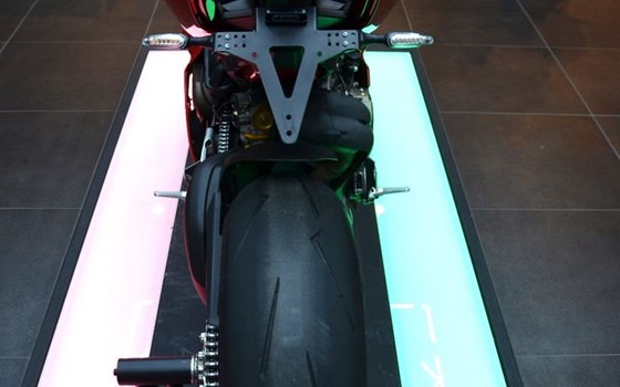 Gebrauchtmotorrad Ducati Panigale V4 S - Bild 4