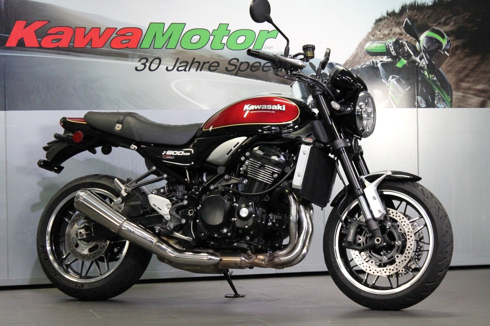Kawasaki Z900 RS vom Vertragshändler