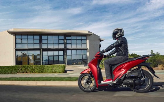 Neufahrzeug Honda SH150i - Bild 7